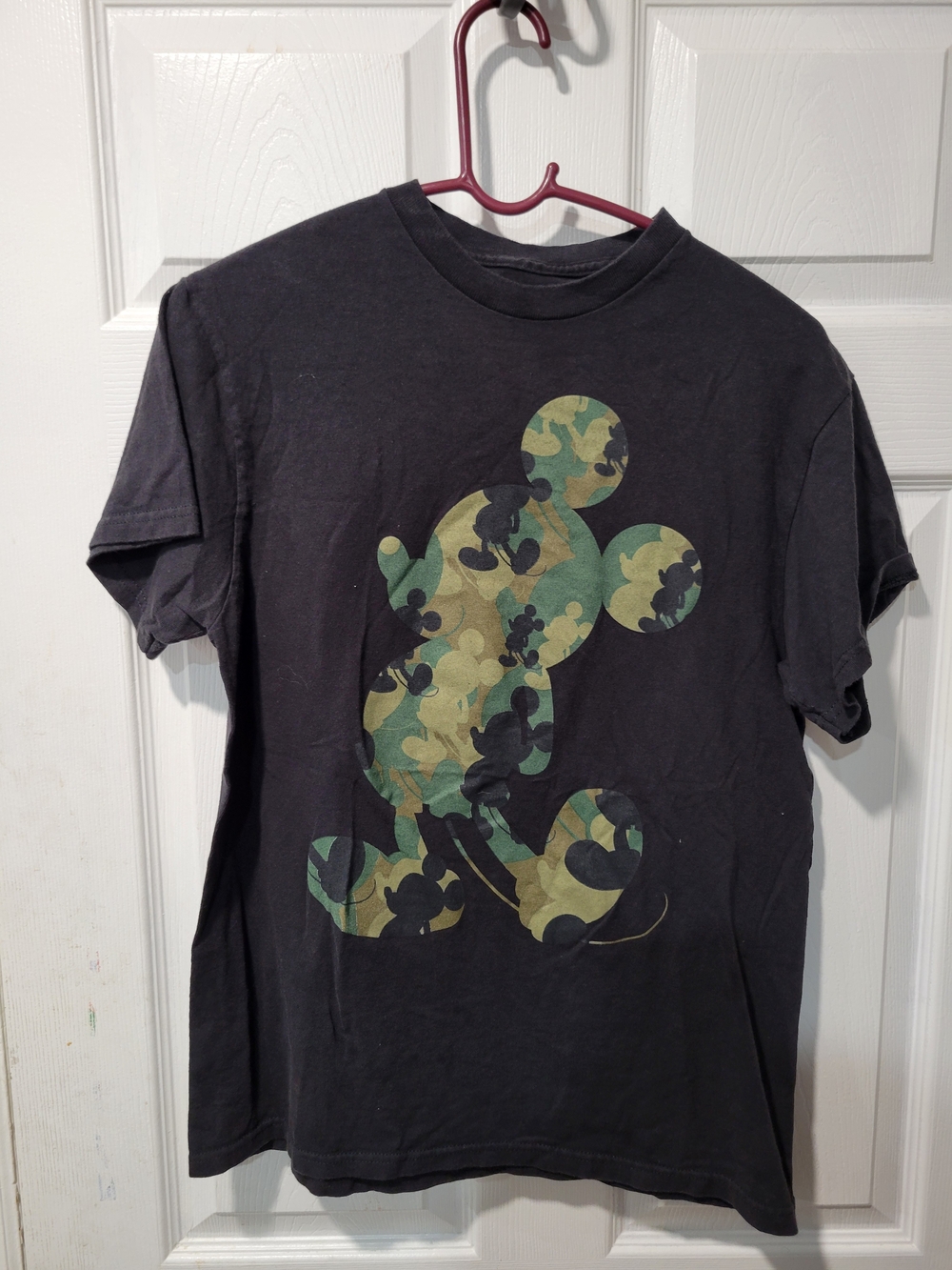 Disney Black Short‑Sleeve Tee with Green Camo Mickey Graphic
